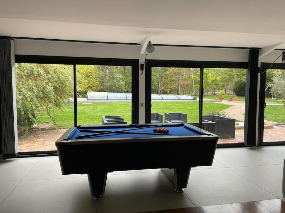 Magnifique Villa Avec Piscine En Sologne Vouzeron Eksteriør billede